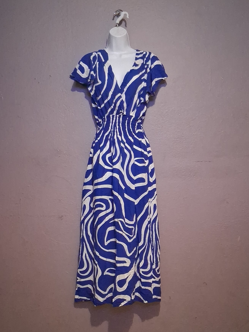 Blue and White Abstract V‑Neck Midi Dress with Smocked Waist